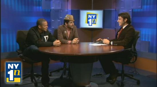 Calle 13 nov17 2010 sonriendo